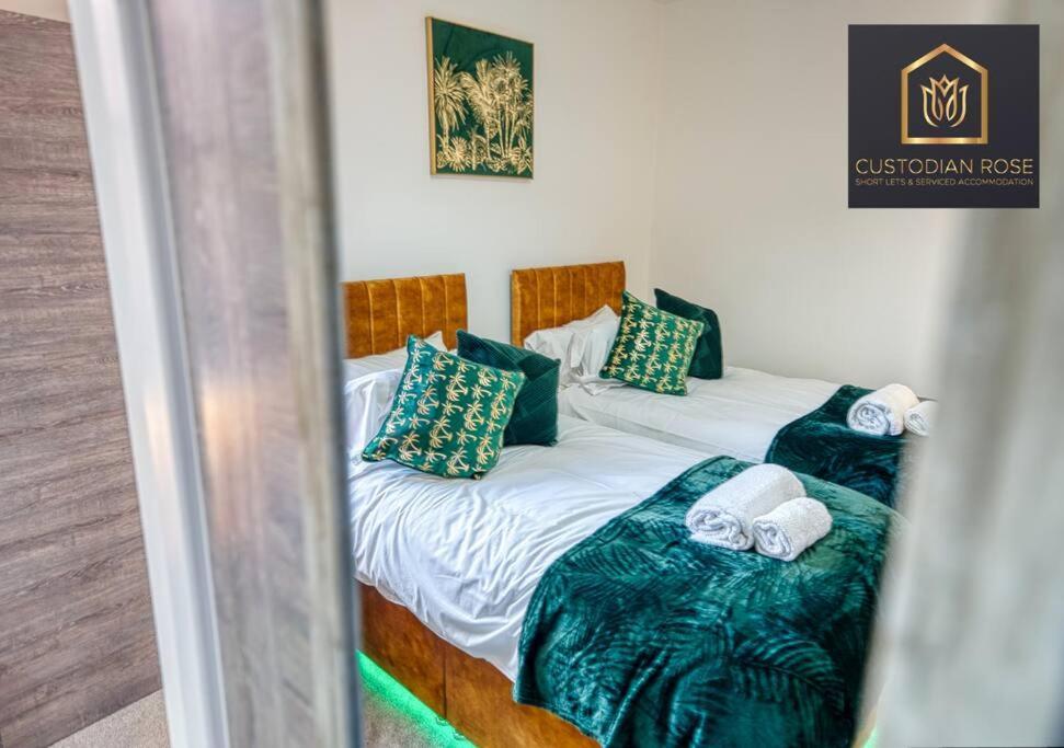 Two Bedroom - Central Peterborough - New Year Discount Ngoại thất bức ảnh