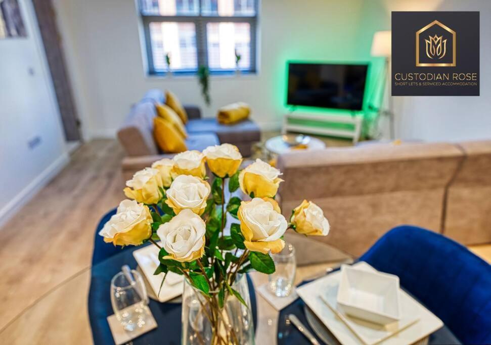 Two Bedroom - Central Peterborough - New Year Discount Ngoại thất bức ảnh